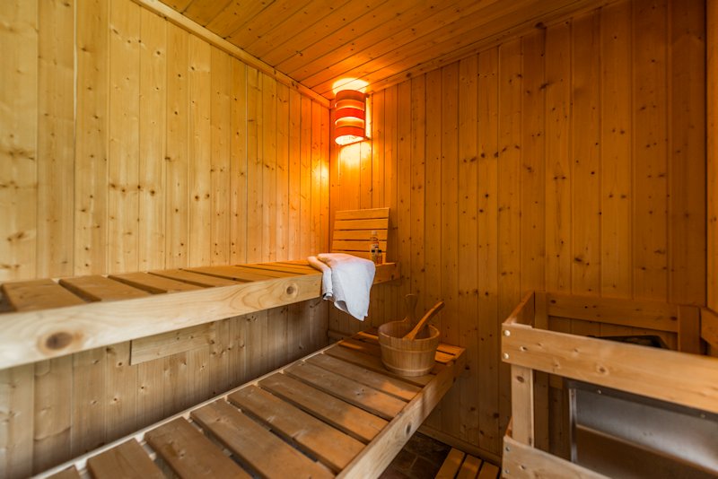 Sauna mit Saunaofen
